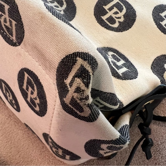 Dooney & Bourke Blue and White Logo Shoulder Bag - Picture 10 of 16